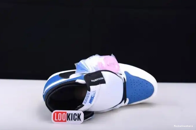 MaikeSneakers Blue White and Jordan Air Travis DH3227-105 1 Scott 0602